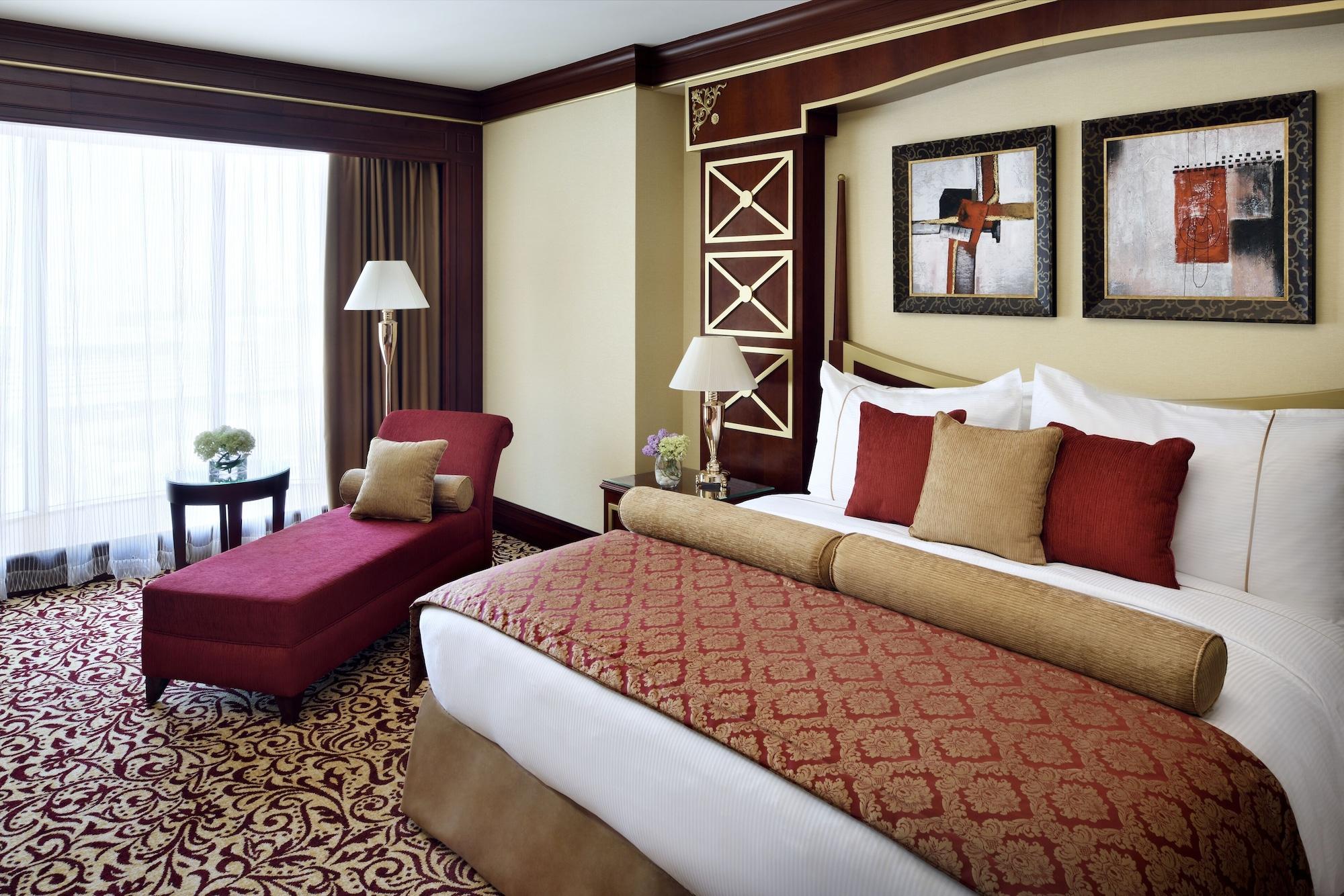 Moevenpick Hotel City Star Jeddah Exterior foto A bedroom at the Fairmont